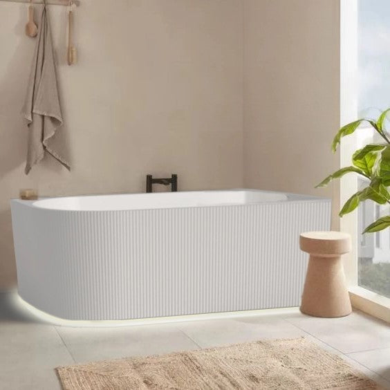 1500MM FLUTED RIGHT CORNER BATH TUB