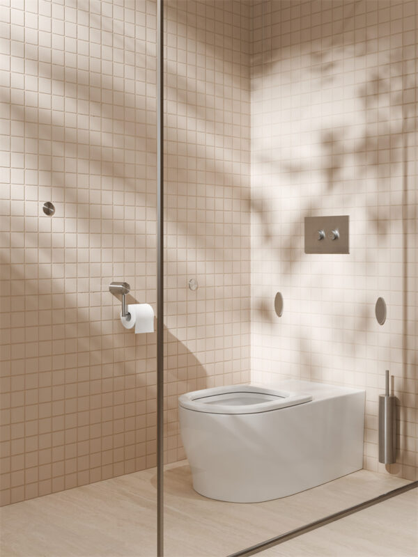 BACKREST REMOVABLE WALL COVER PLATE CHROME (NRCR0005CH)