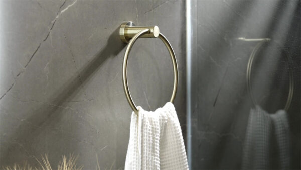 MECCA HAND TOWEL RING BRUSHED GOLD (NR1980BG)