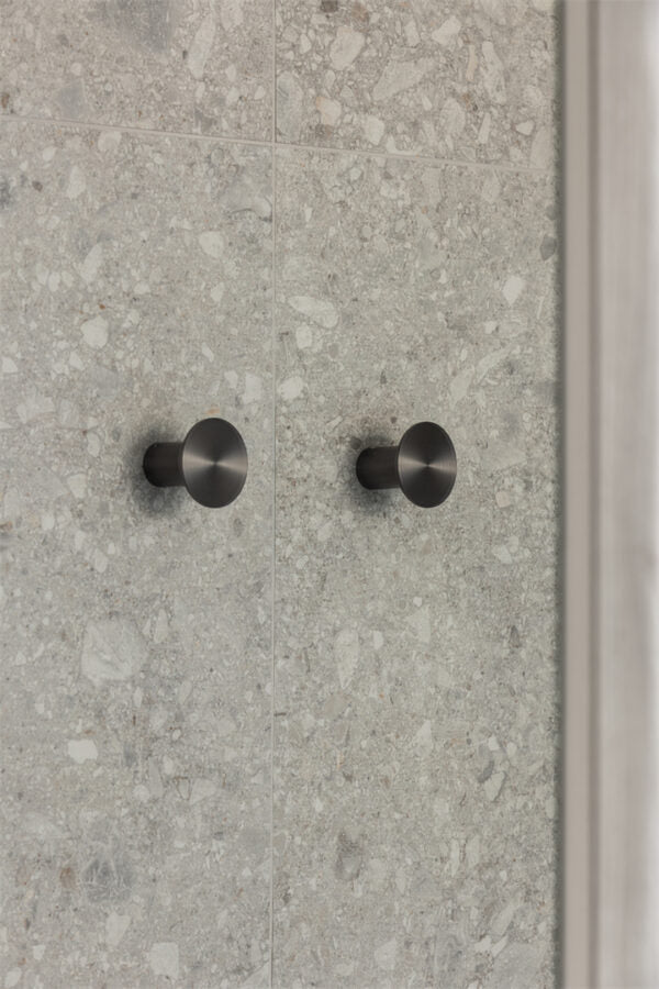MECCA ROBE HOOK II GUN METAL (NR1982AGM)
