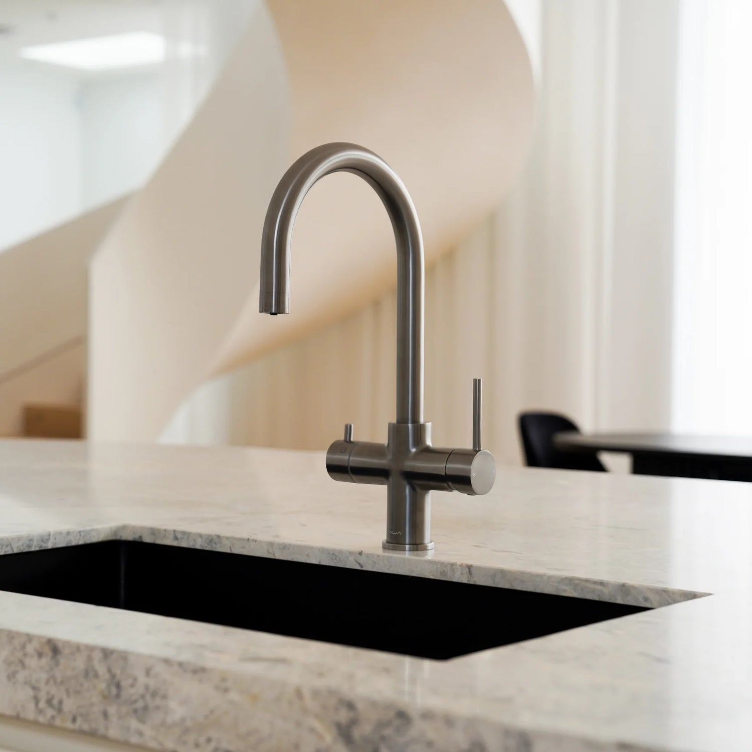 Alia 4-in-1 Instant Boiling Filtered Water Tap